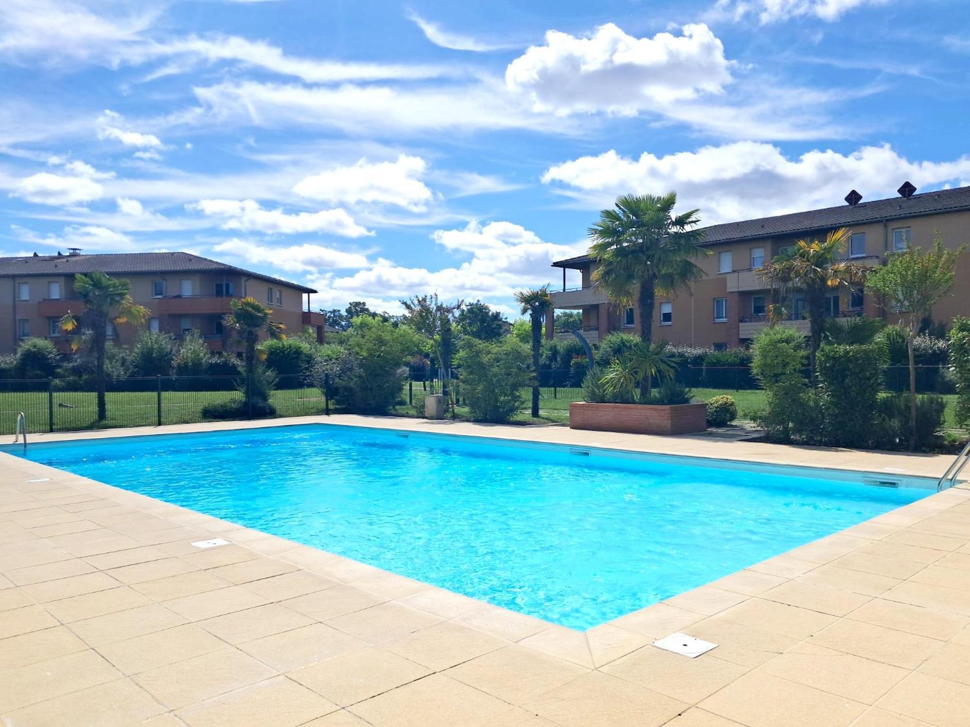 Le Montauriol - Logement Avec Terrasse - Piscine -Tennis - Place De Parking Privee Daire Montauban Dış mekan fotoğraf
